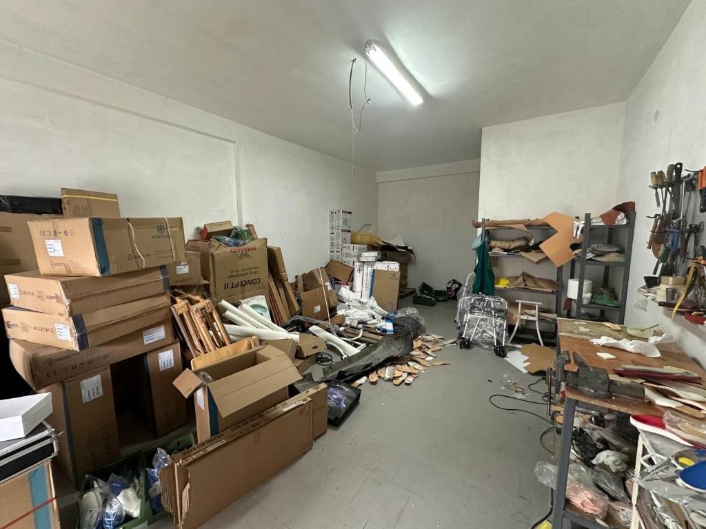locale commerciale in affitto a Marano di Napoli
