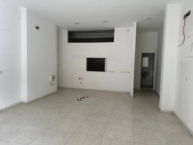 negozio in affitto a Marano di Napoli