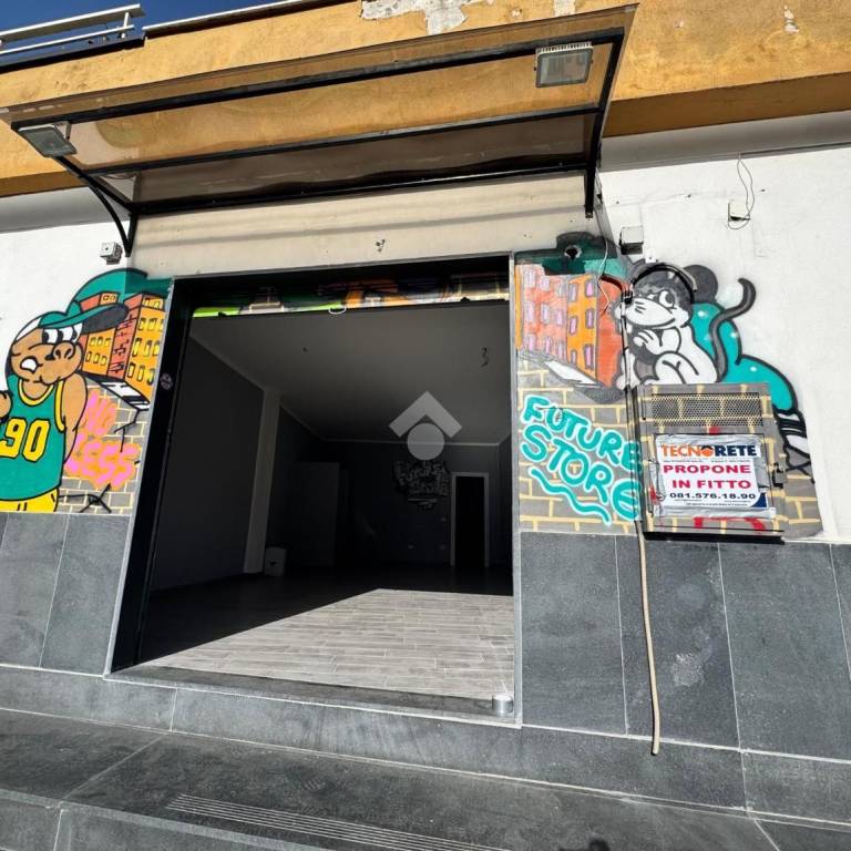 negozio in affitto a Marano di Napoli in zona San Rocco