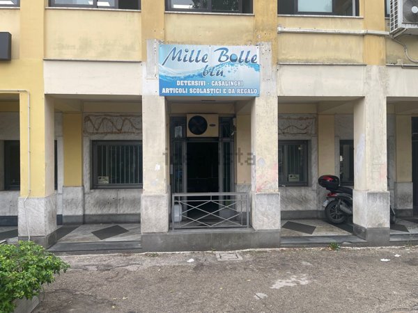 locale commerciale in affitto a Marano di Napoli