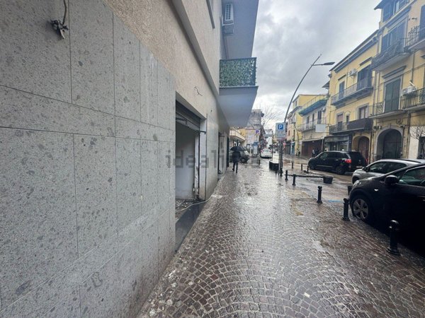 locale commerciale in affitto a Marano di Napoli