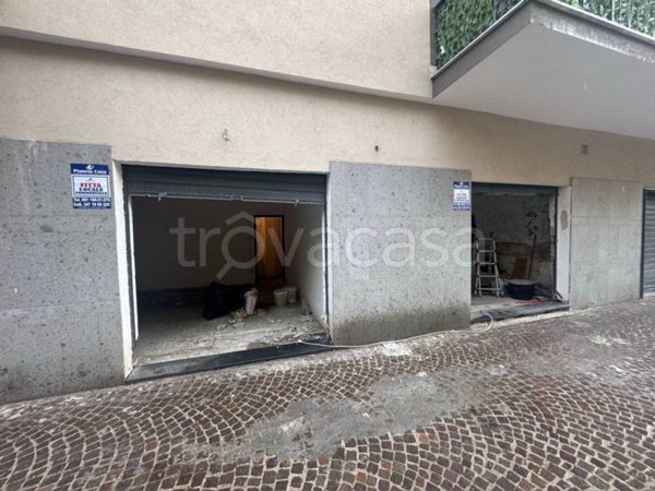 negozio in affitto a Marano di Napoli