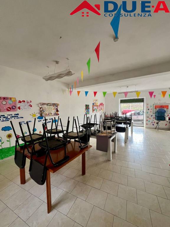 negozio in affitto a Marano di Napoli in zona San Rocco