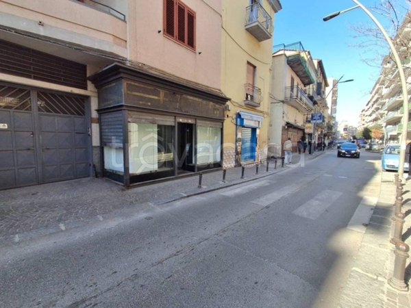 negozio in affitto a Marano di Napoli in zona Centro Città