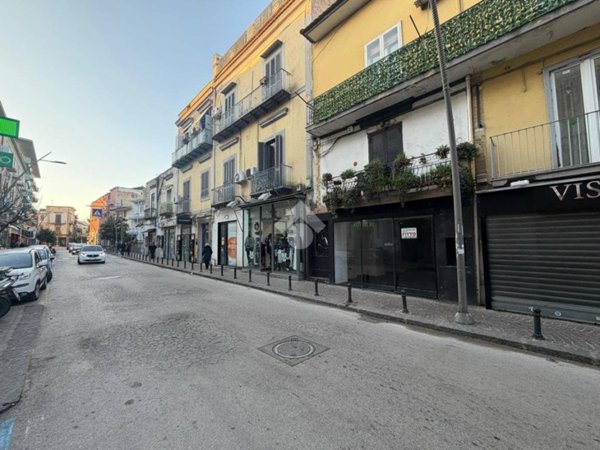 negozio in affitto a Marano di Napoli