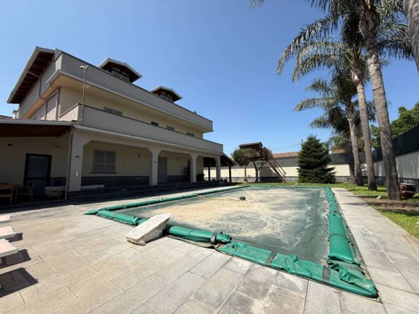 casa indipendente in affitto a Marano di Napoli