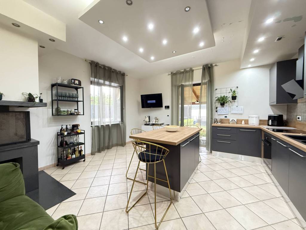 casa indipendente in affitto a Marano di Napoli