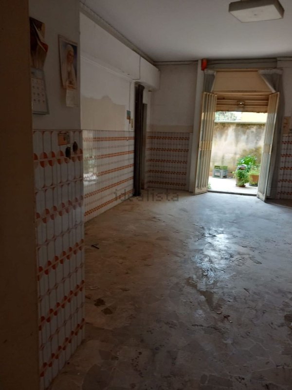 ufficio in affitto a Marano di Napoli in zona Centro Città