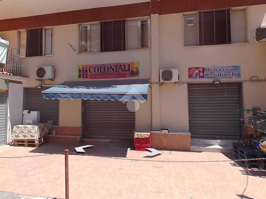 negozio in affitto a Marano di Napoli in zona Centro Città