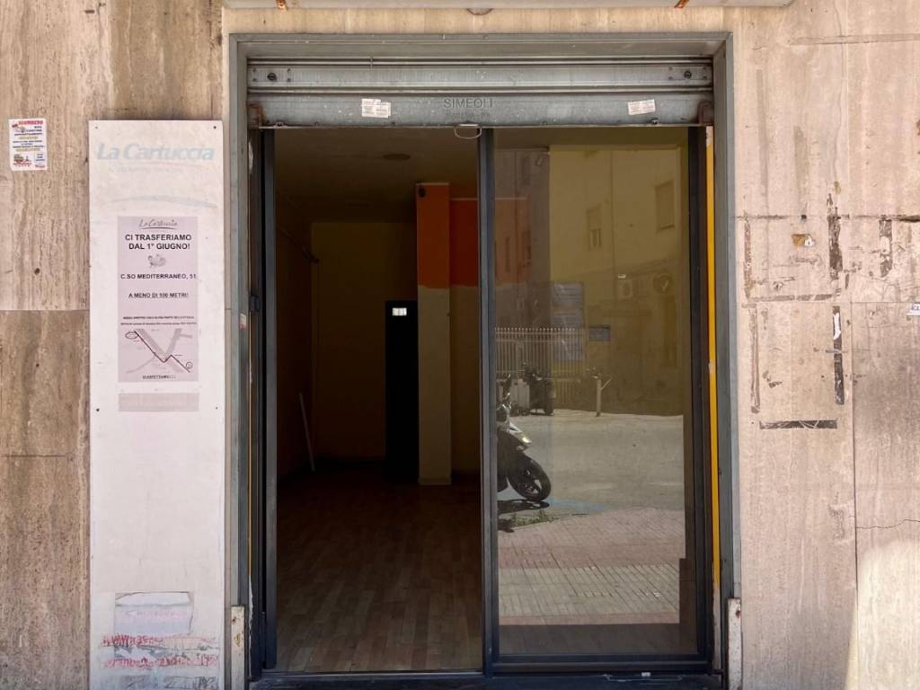 negozio in affitto a Marano di Napoli