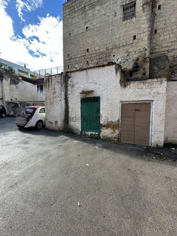box auto in affitto a Marano di Napoli in zona Centro Città