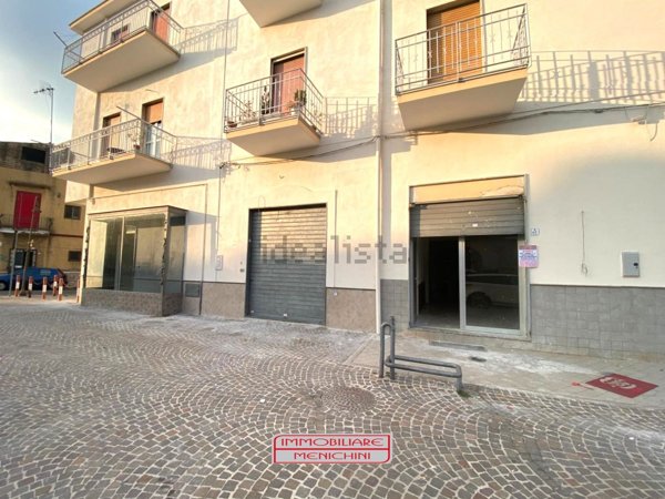 locale commerciale in affitto a Mariglianella