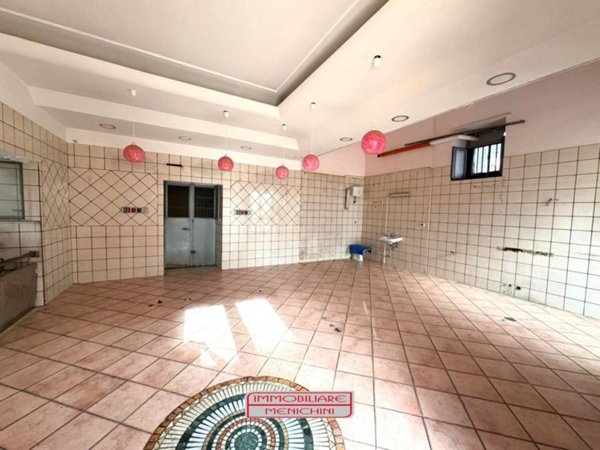 negozio in affitto a Mariglianella