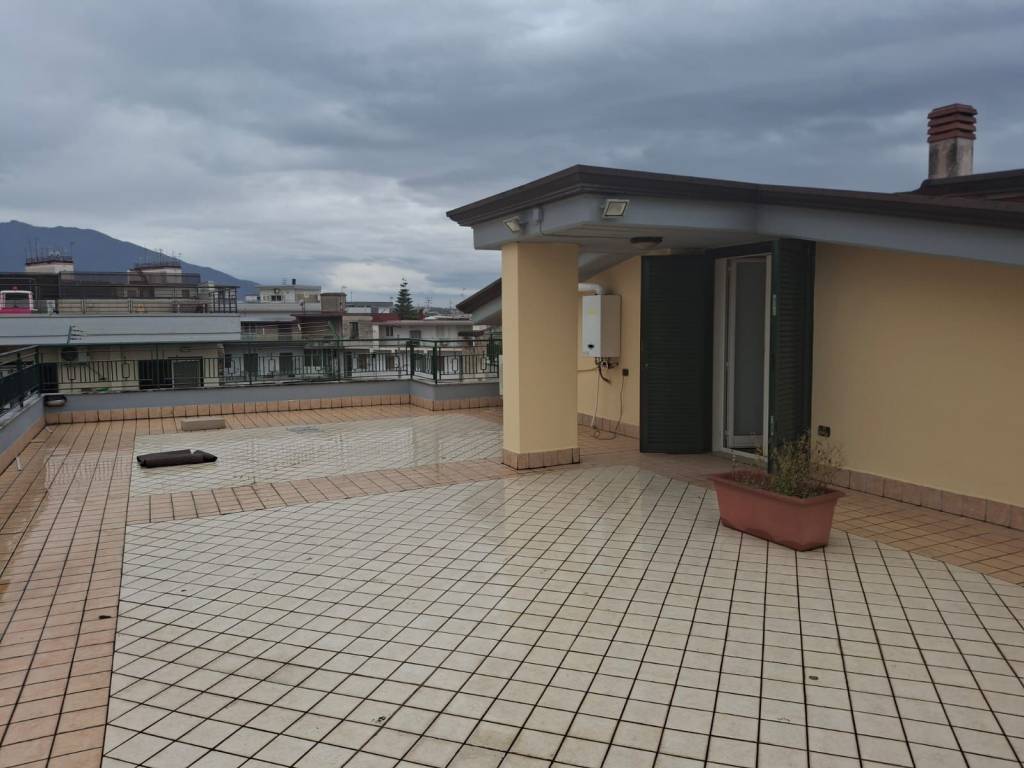 appartamento in affitto a Mariglianella