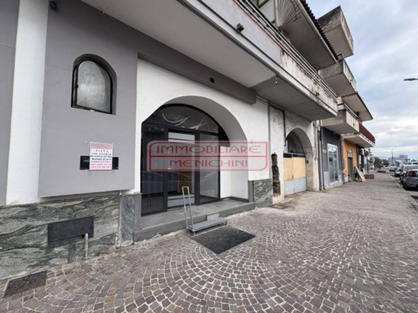 negozio in affitto a Mariglianella
