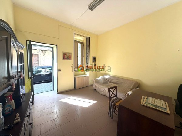 locale commerciale in affitto a Mariglianella