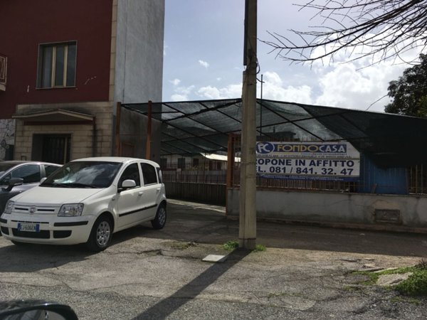 negozio in affitto a Marigliano