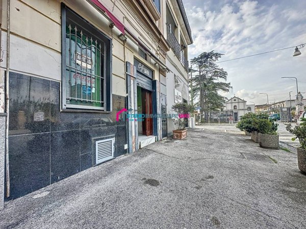 negozio in affitto a Marigliano