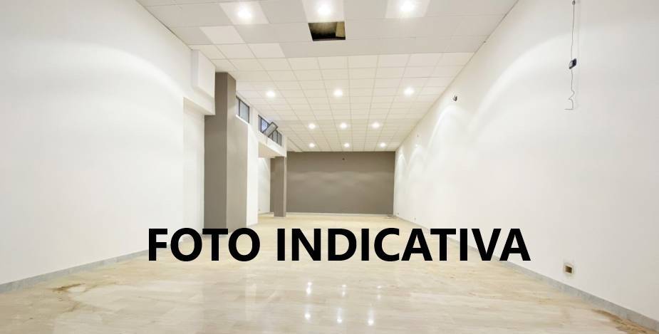 negozio in affitto a Marigliano