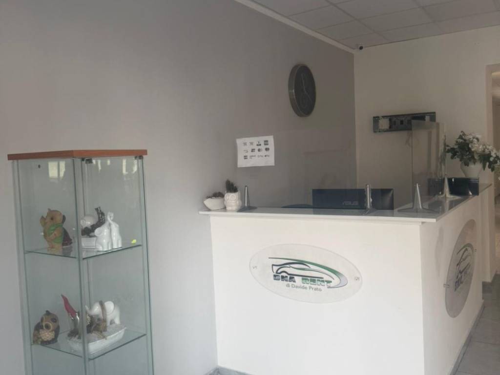 negozio in affitto a Marigliano