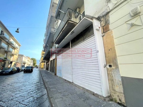 locale commerciale in affitto a Marigliano in zona Pontecitra