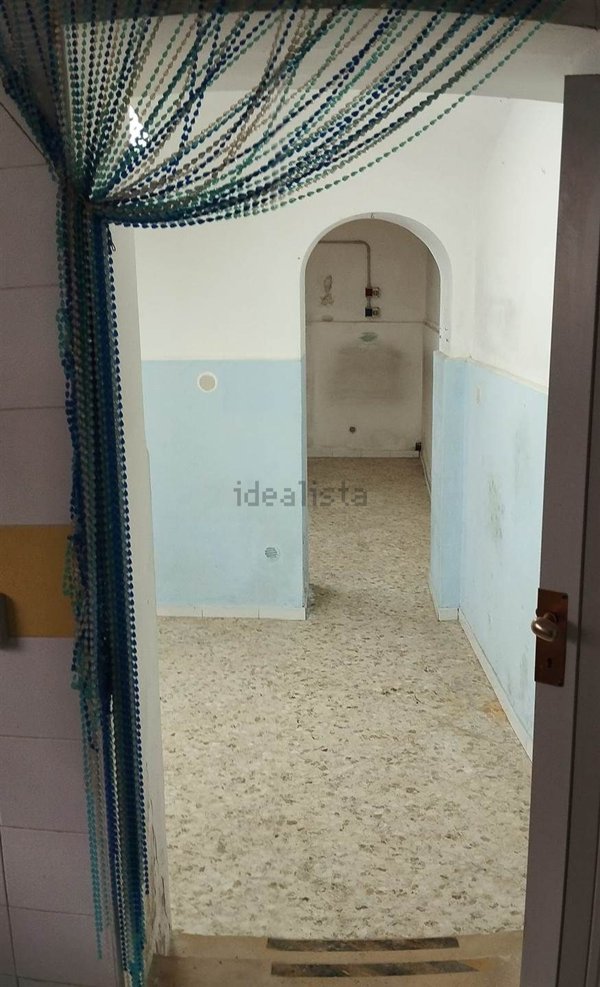 locale commerciale in affitto a Massa Lubrense