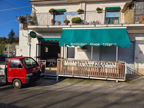 negozio in affitto a Massa Lubrense