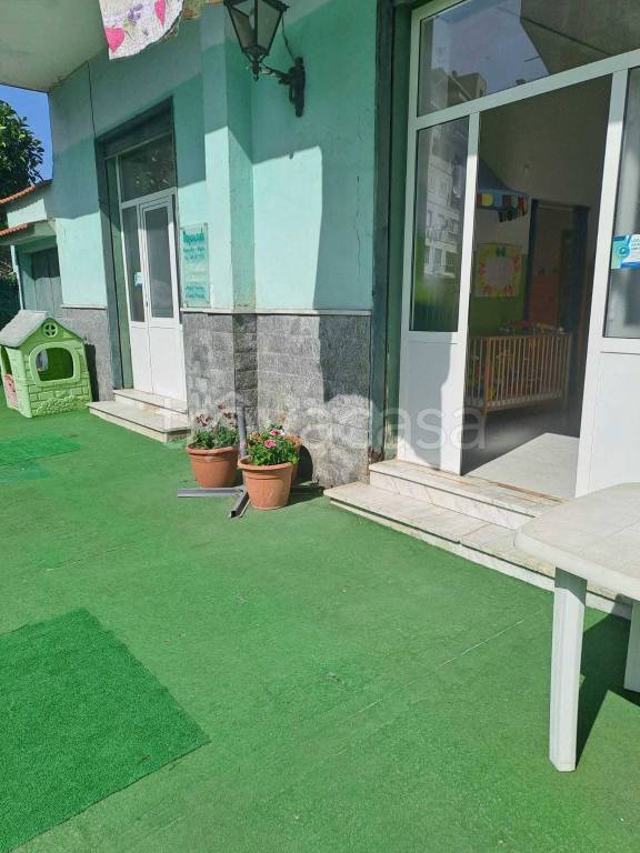 negozio in affitto a Melito di Napoli