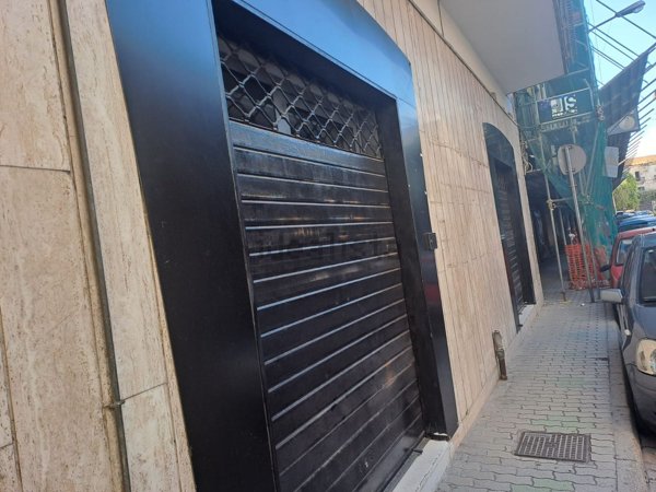 locale commerciale in affitto a Melito di Napoli