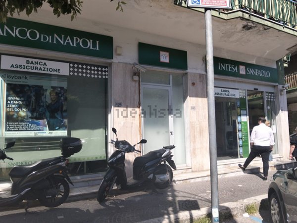locale commerciale in affitto a Melito di Napoli