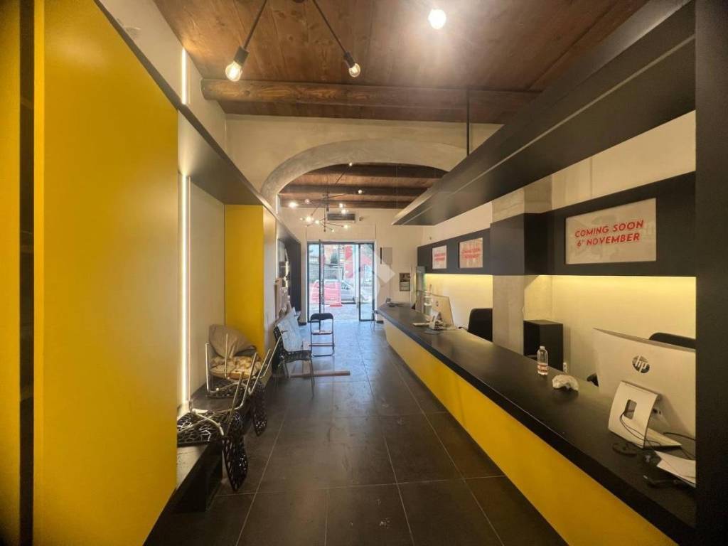 negozio in affitto a Melito di Napoli