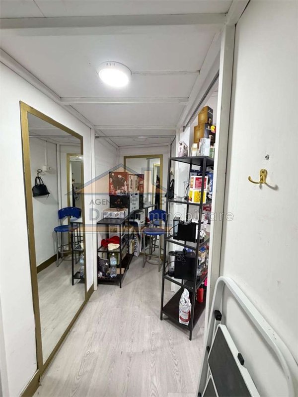 locale commerciale in affitto a Melito di Napoli