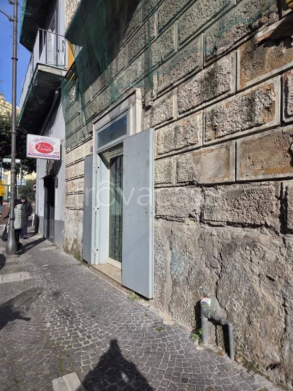 locale commerciale in affitto a Melito di Napoli