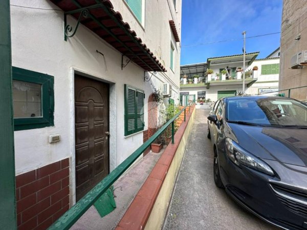 appartamento in affitto a Monte di Procida