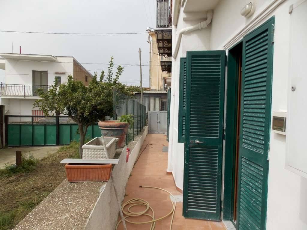 appartamento in affitto a Monte di Procida