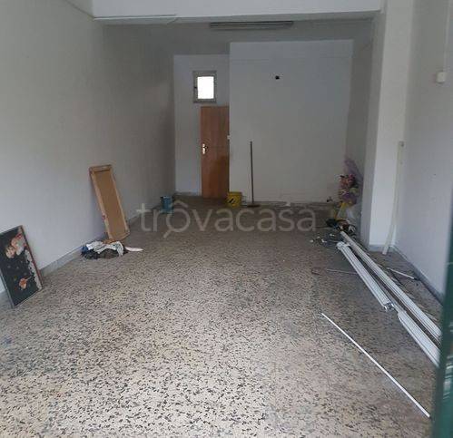 negozio in affitto a Mugnano di Napoli