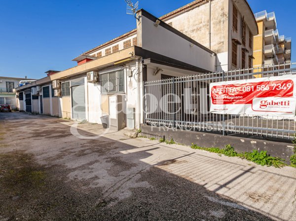 negozio in affitto a Mugnano di Napoli