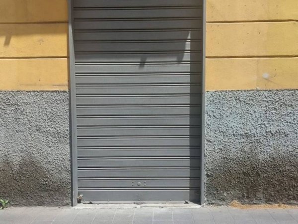 negozio in affitto a Mugnano di Napoli