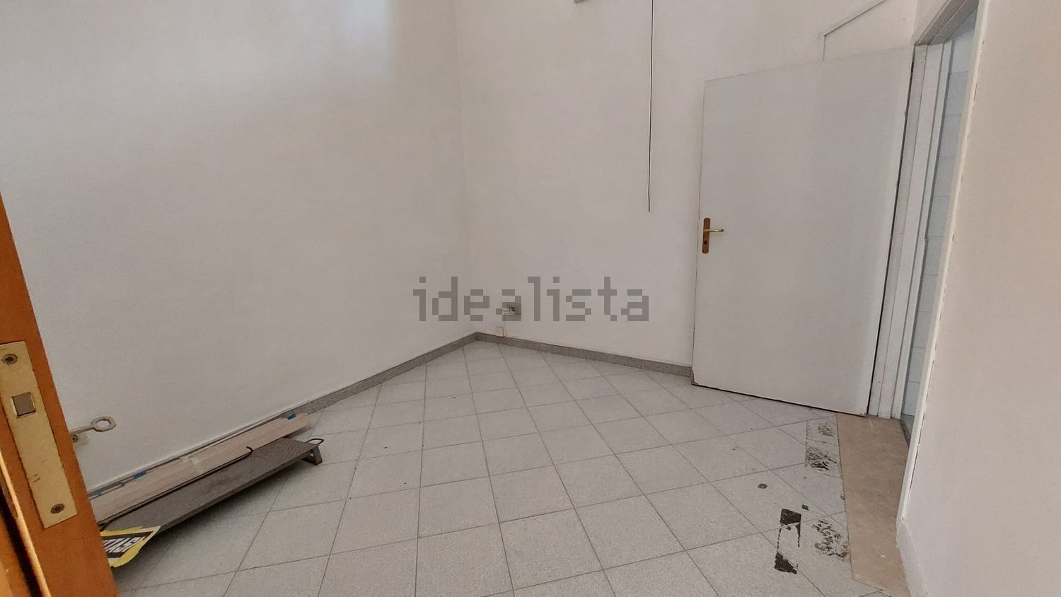 locale commerciale in affitto a Mugnano di Napoli