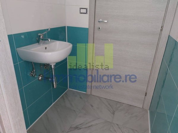 locale commerciale in affitto a Mugnano di Napoli