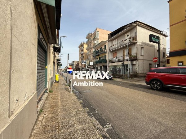 locale commerciale in affitto a Mugnano di Napoli