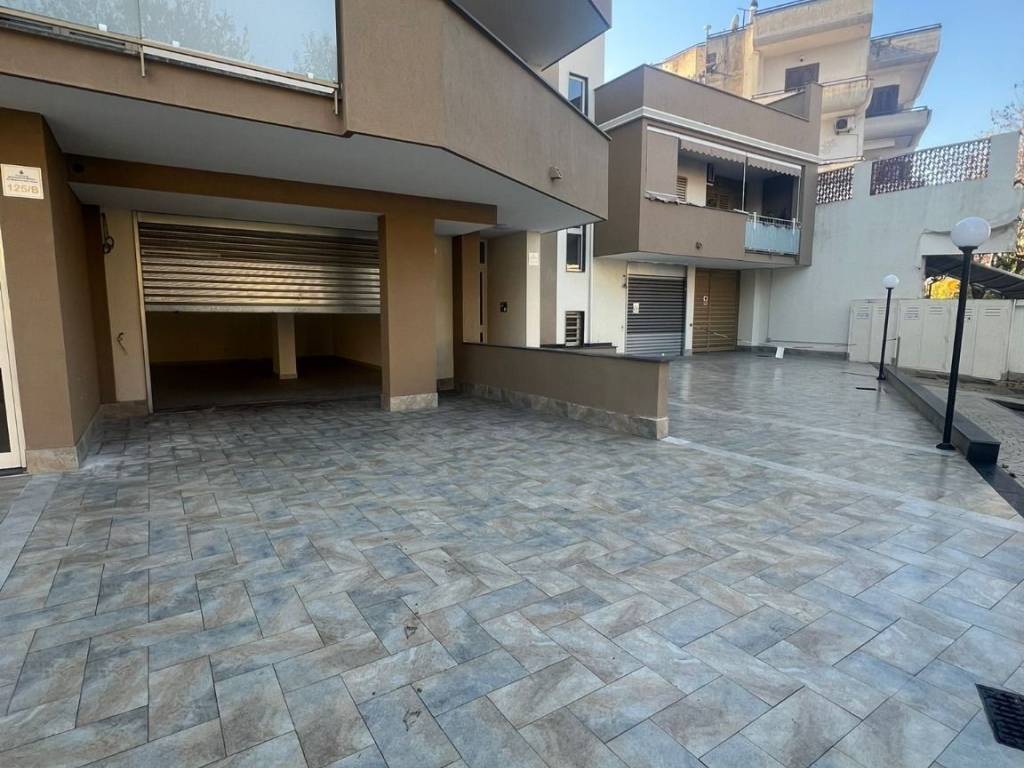 negozio in affitto a Mugnano di Napoli