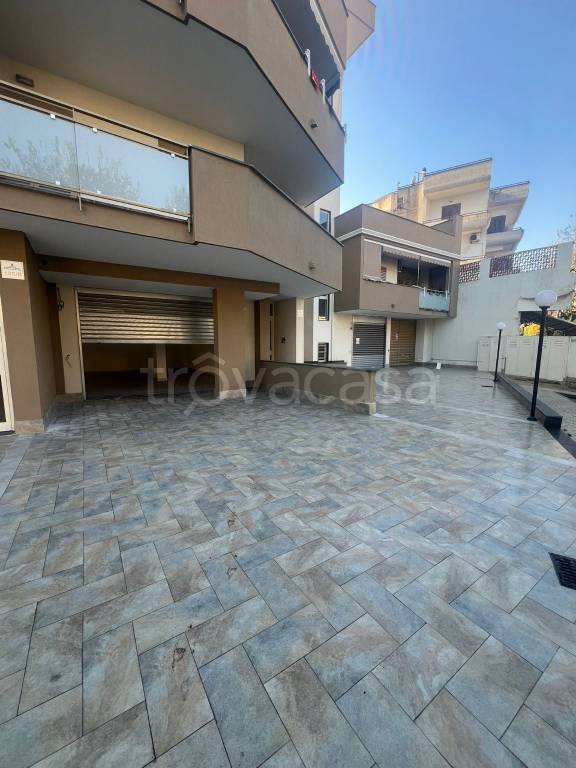 negozio in affitto a Mugnano di Napoli