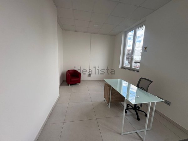 ufficio in affitto a Mugnano di Napoli