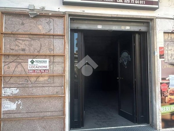 negozio in affitto a Mugnano di Napoli