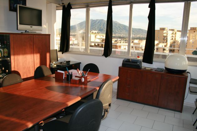 ufficio in affitto a Napoli in zona Vicaria