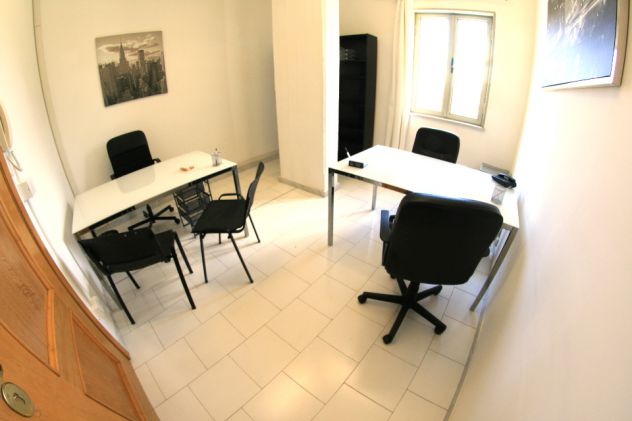 ufficio in affitto a Napoli in zona Capodichino
