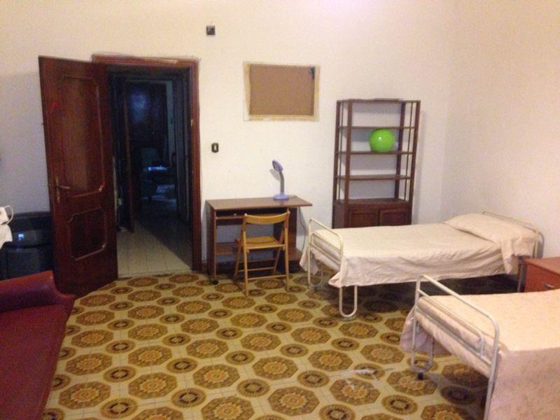 camera doppia in affitto a Napoli in zona San Lorenzo