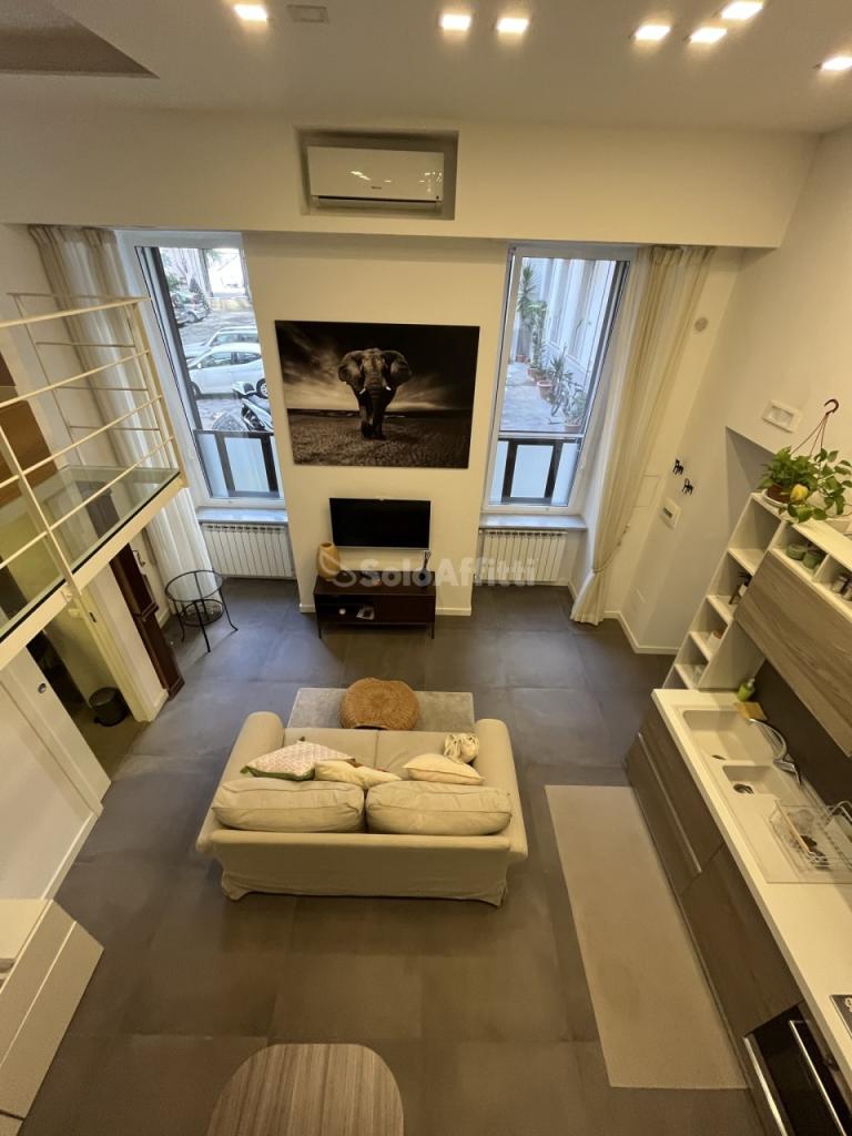 appartamento in affitto a Napoli in zona San Ferdinando