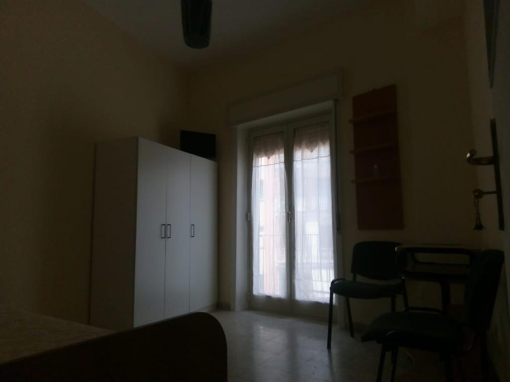 camera singola in affitto a Napoli in zona Fuorigrotta